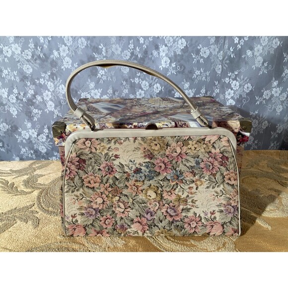 Vintage 60s Purse 1960s Floral Tapestry Lucite Spring Pinup Rockabilly Retro Bag - Picture 3 of 7